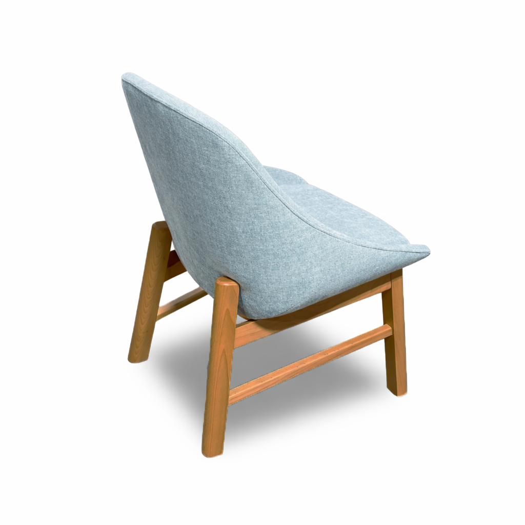 X-206 LOUNGE CHAIR - Image 4
